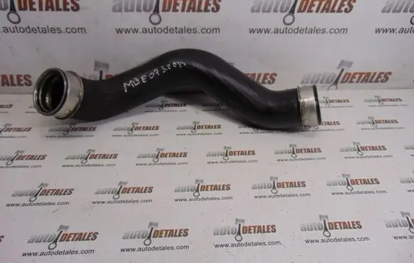 Mercedes-Benz E W211 Intercooler hose/pipe A2115282482