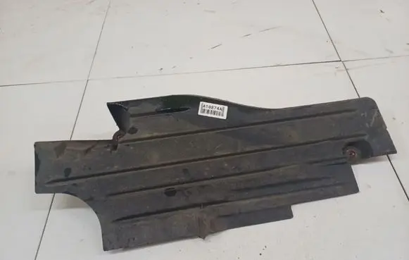 Engine splash shield/under tray