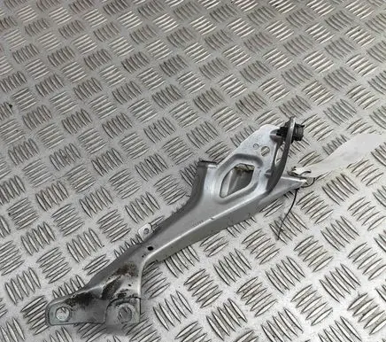 Audi A6 S6 C7 4G Fender mounting bracket 4G0821136A