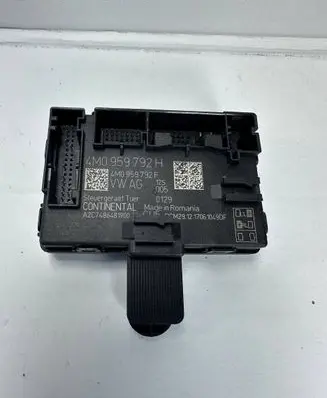 Audi A4 S4 B9 Door control unit/module 4M0959792H