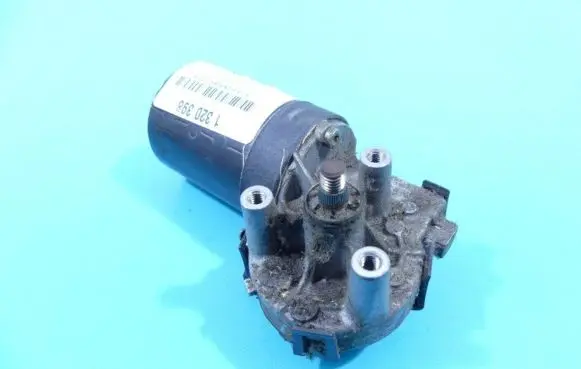 Volkswagen Bora Wiper motor 0390241151 IMPRK1320398