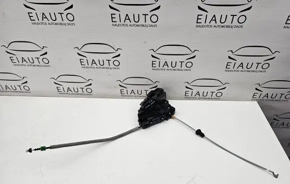 Mercedes-Benz GL X166 Front door lock A2227200835