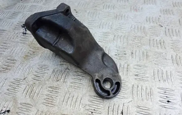 Audi Cabriolet B3 8G Gearbox mounting bracket 8A0399113B