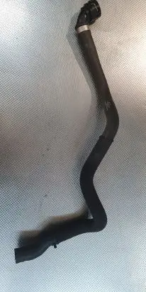 Audi A4 S4 B6 8E 8H Engine coolant pipe/hose 8E9035225P