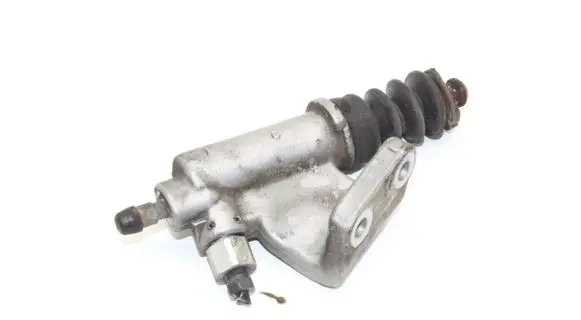 Honda Civic Clutch slave cylinder 
