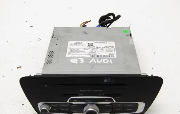 Audi Q3 8U Navigation unit CD/DVD player 8U0035193B