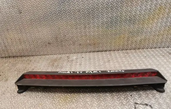 Audi TT Mk1 Third/center stoplight 8N8945097A
