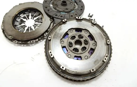 Nissan Qashqai Clutch set kit 123104345R