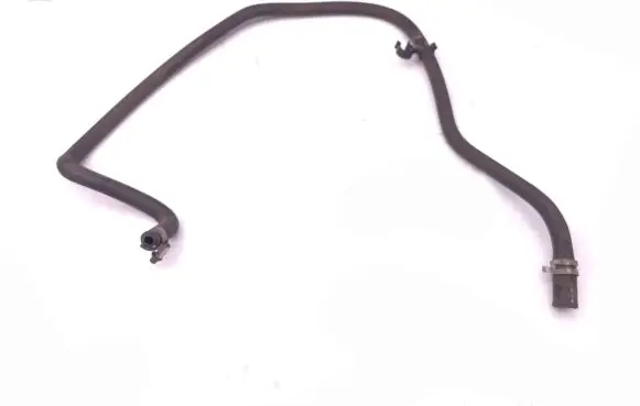 Engine coolant pipe/hose