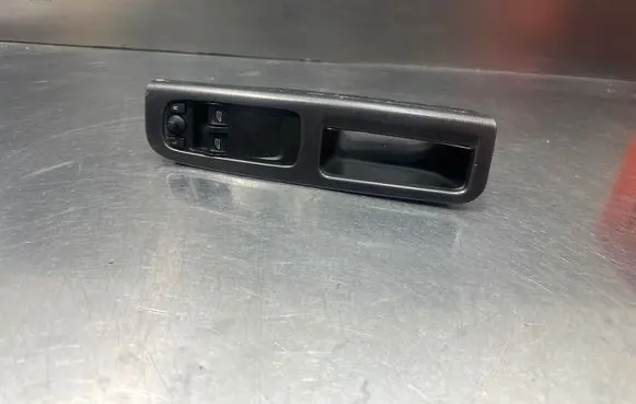 Volvo C30 Electric window control switch 30773208 03454150