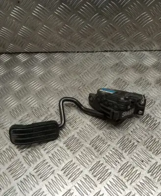 Volkswagen Sharan Accelerator throttle pedal 7M4723507E