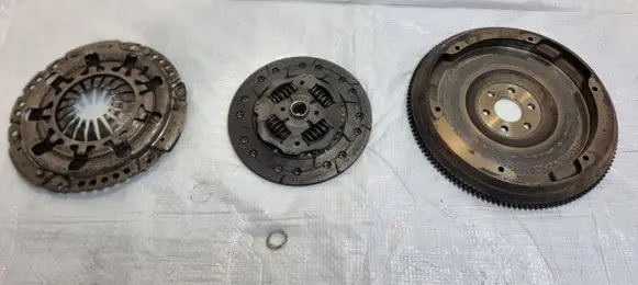Opel Astra J Clutch set kit 121006710