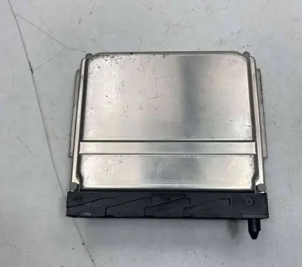 Volvo S60 Engine control unit/module 30637733A 1039S00000 0281011078