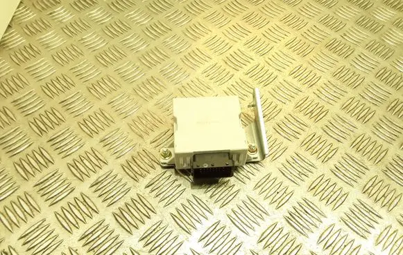 Toyota Corolla Verso E121 Window wiper relay 150696