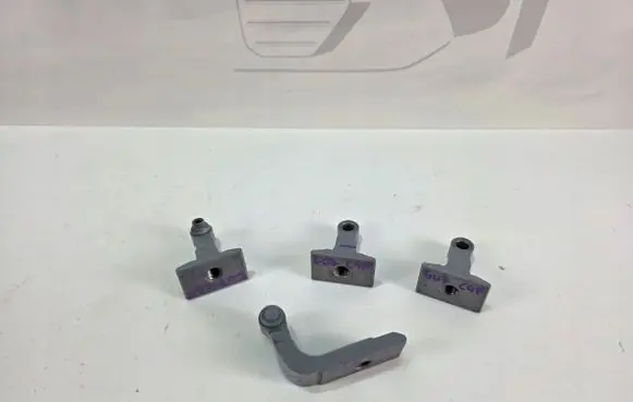 BMW X7 G07 Front door upper hinge 