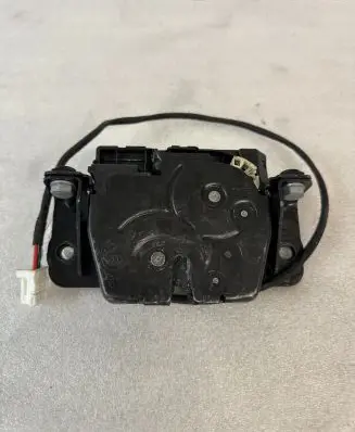 BMW 4 F36 Gran coupe Tailgate/trunk/boot lock/catch/latch 912935114