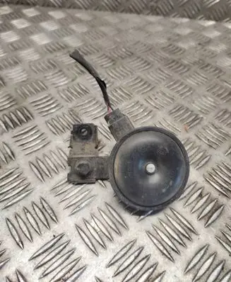 Hyundai Santa Fe Horn signal 28R000034