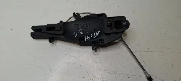 BMW 3 E90 E91 Rear door exterior handle/bracket 7060299