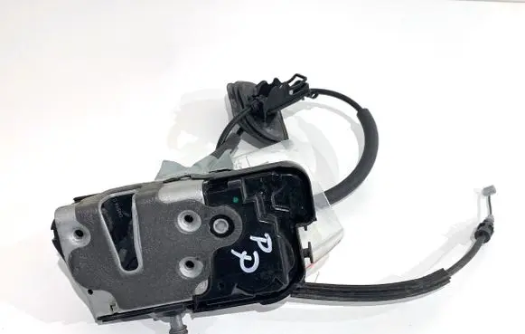 Ford Focus Front door lock JX7A-A21812-DE