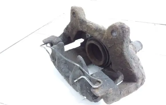 Fiat Multipla Front brake caliper