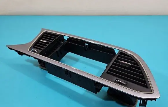 Seat Leon (5F) Dash center air vent grill 5F1819110D IMPRK1476358