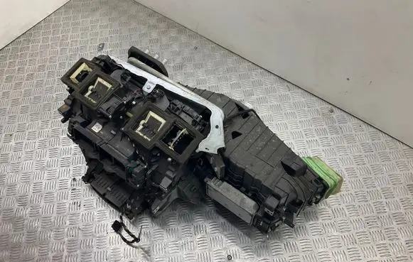 Interior heater climate box assembly