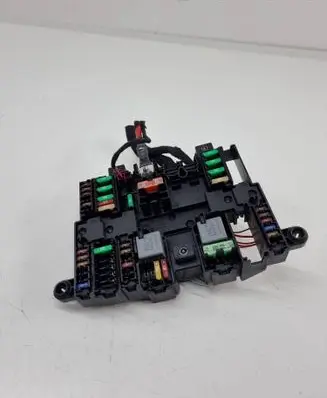 Mercedes-Benz CLA C118 X118 Fuse module A1779061002
