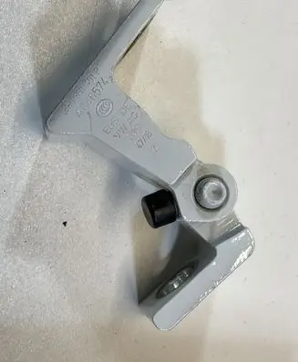 Volkswagen Golf VII Rear door upper hinge 8K0831401P