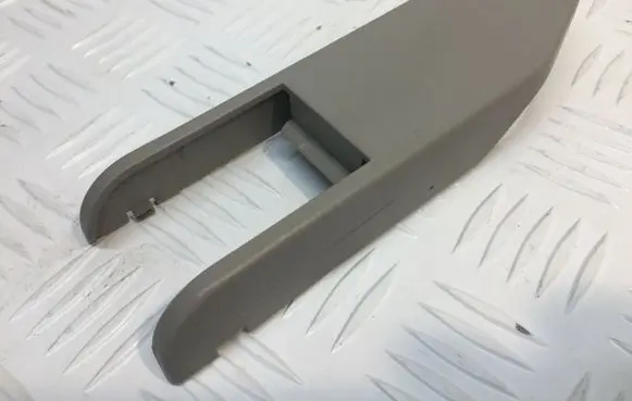 Mercedes-Benz R W251 Rear seat rail trim cover A2519290343