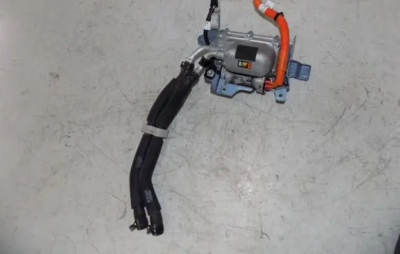 Mazda CX-60 Electric auxiliary coolant/water pump KR9P-61FHX