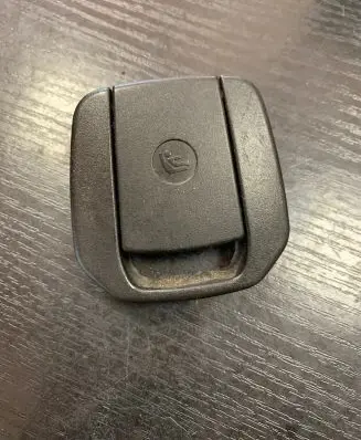 BMW 1 E81 E87 ISOFIX cover 7118673