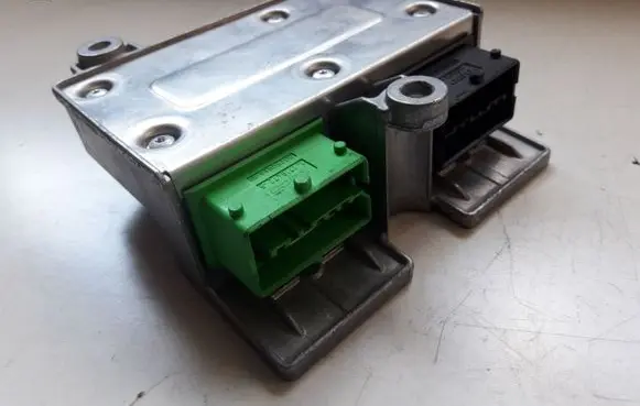 Opel Zafira B Airbag control unit/module 13188856