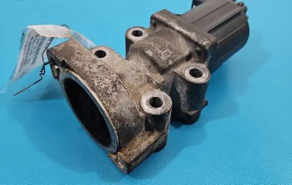 Opel Zafira B EGR valve K5T70380 IMPRK1550297