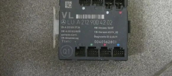Mercedes-Benz E W212 Door control unit/module A2129004202