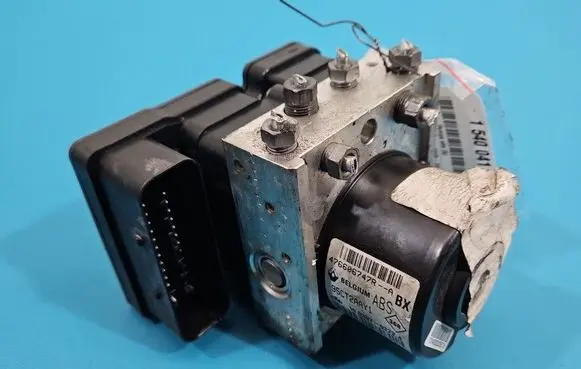 Renault Megane III ABS Pump 476606747R IMPRK1540041
