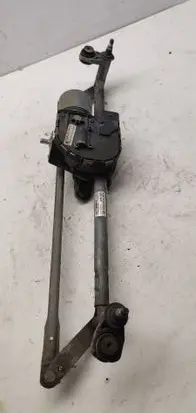 Front wiper linkage and motor