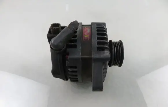 Toyota Corolla E120 E130 Generator/alternator 9664219343 270602709084