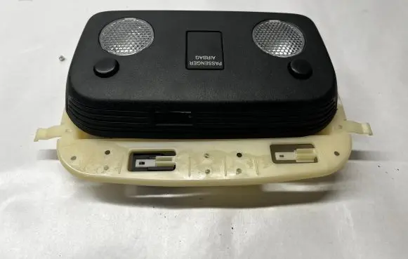 Ford Mustang VI Front seat light FR3B63519A58CA