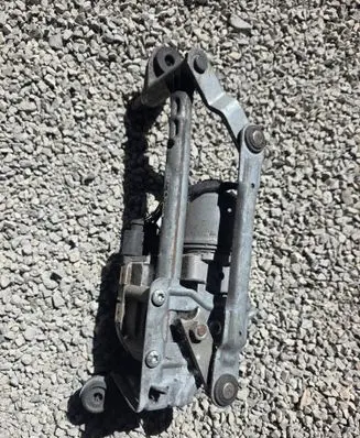 Volkswagen Golf Plus Front wiper linkage and motor 3397020815
