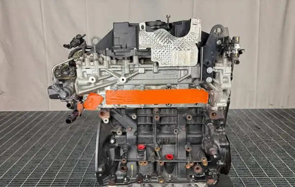 Renault Trafic III (X82) Engine R9M452 R9M450 8201662458