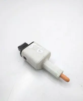 Renault Scenic III - Grand scenic III Brake pedal sensor switch