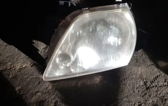 Mazda MPV Headlight/headlamp