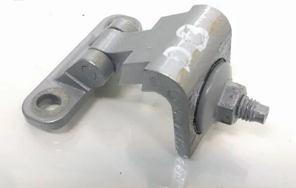 Volkswagen Tiguan Tailgate/trunk/boot hinge 5G6827301A