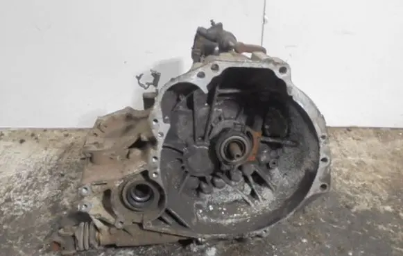 Nissan Primera Manual 4 speed gearbox 