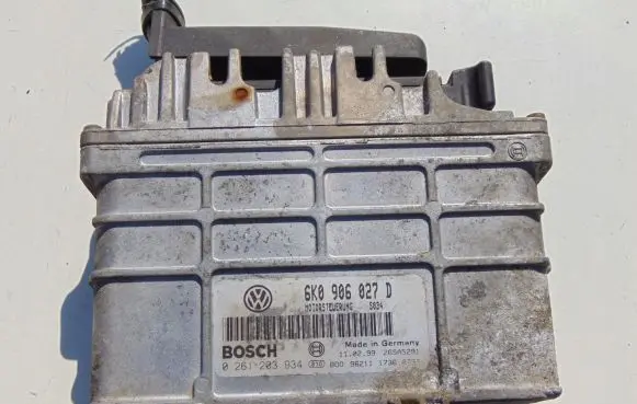 Seat Ibiza II (6k) Engine control unit/module 6K0906027D 0261203934