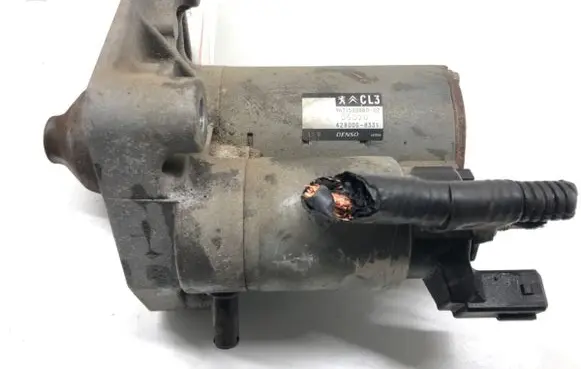 Peugeot 208 Starter motor 9671530880