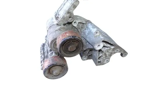 Hyundai Sonata Power steering pump mounting bracket 