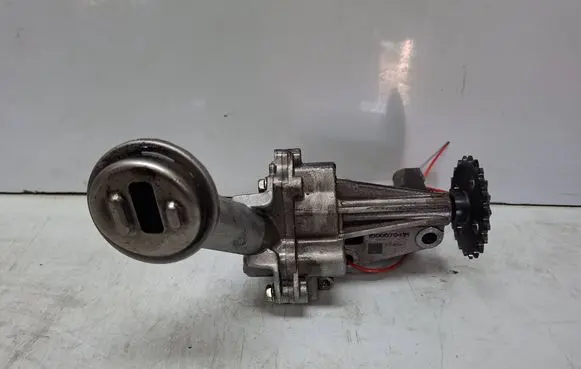 Dacia Duster II Oil pump S27647065 150007041R