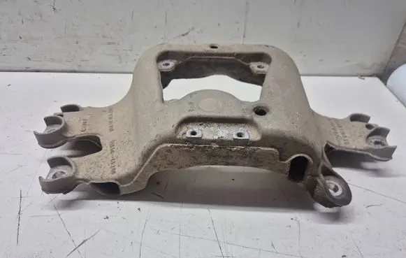 Audi A6 S6 C6 4F Gearbox mounting bracket 4F0399263K