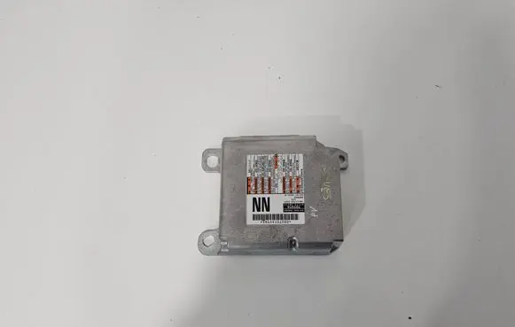Toyota Sienna XL40 IV Airbag control unit/module 8917008210